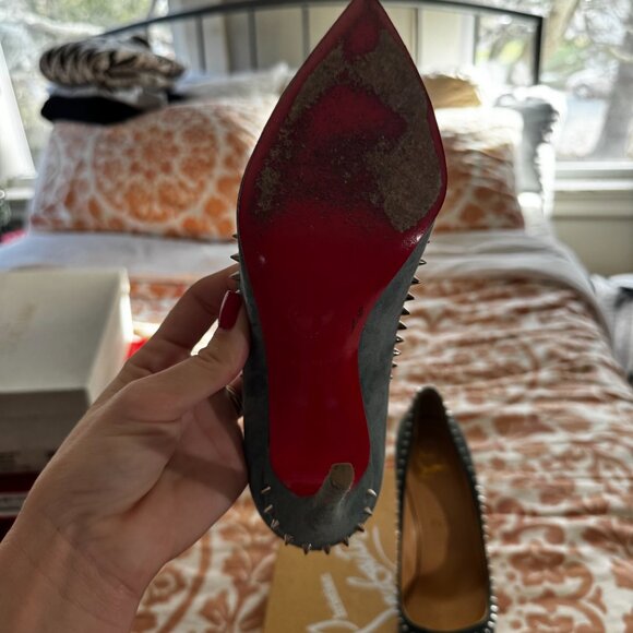 EUC Christian Louboutin Everest Silver Anjalina Spike Heels - Picture 10 of 13